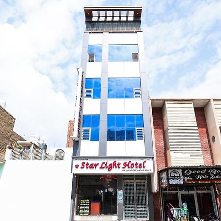 โอโย 71693 สตาร์ไลท์ โฮเทล Hotel Ganganagar ภายนอก รูปภาพ